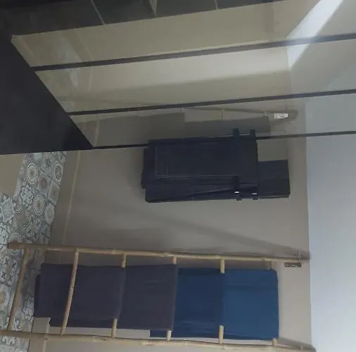 Spacieux Et Atypique