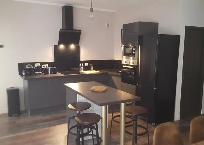 Spacieux Et Atypique Appartement *